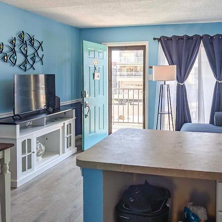 Coastal Condo With Pool, 1 Block To Wildwood Beach! Exterior photo